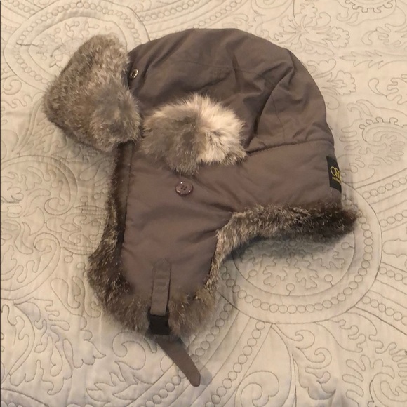 Crown cap fur main image 5